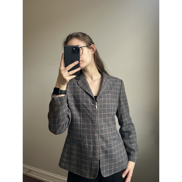 Women's Gray Zip Up Blazer With Red and White Windowpane Detail - Picture 4 of 8